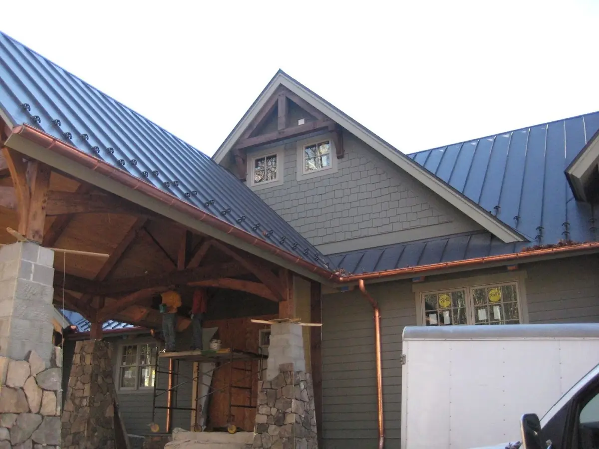 Craftsman Roofing team delivering quality roofing work in Talmo